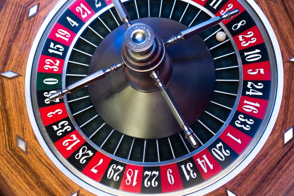 A roulette wheel with the ball in Black 8